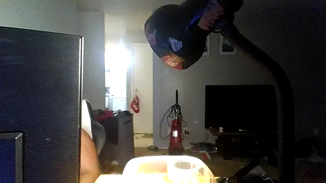 Snapshot of TeasingTroublemaker9 chatting on 26, 9, 2025 TeasingTroublemaker9 online show from 26, 9, 2025