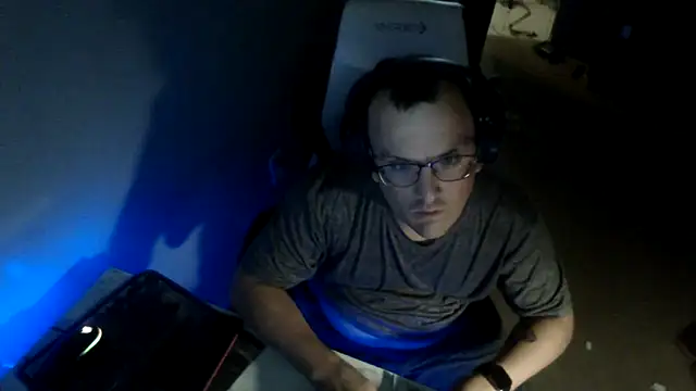 Snapshot of TeasingTroublemaker9 chatting on 2, 10, 2025 TeasingTroublemaker9 online show from 2, 10, 2025