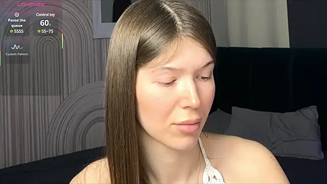 Snapshot of viviann_evans chatting on 27, 2, 2025 viviann evans online show from 27, 2, 2025