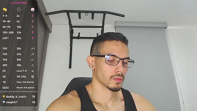 russthiago online show from 2, 12, 2024