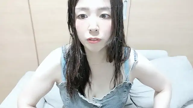 Snapshot of Arisa__ chatting on 28, 5, 2026 Arisa online show from 28, 5, 2026