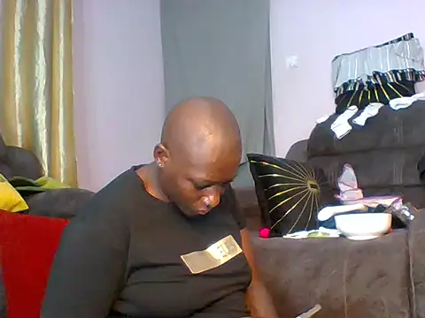 Poisonous Ivy online show from 19, 12, 2024