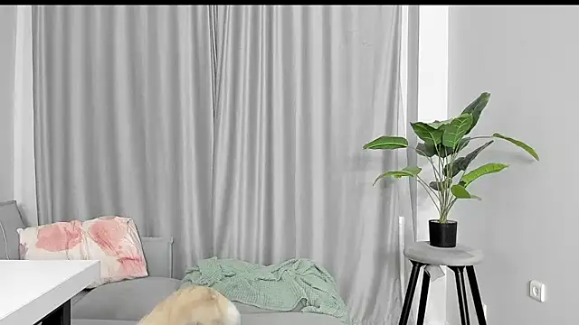 sarahphyllis online show from 23, 9, 2025