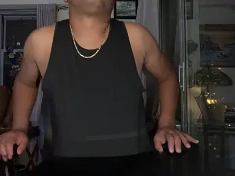 Snapshot of ThickDick_Daddy chatting on 12, 10, 2025 ThickDick Daddy online show from 12, 10, 2025