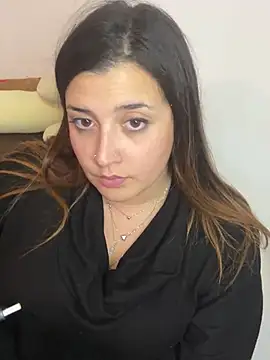 Snapshot of Novababy18 chatting on 18, 12, 2024 Novababy18 online show from 18, 12, 2024