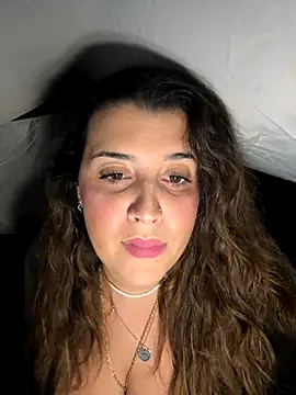 Snapshot of Novababy18 chatting on 19, 10, 2025 Novababy18 online show from 19, 10, 2025