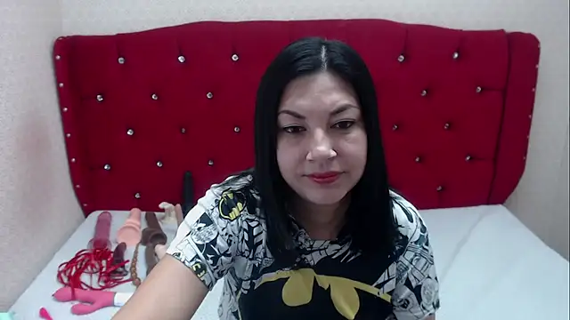 AdaFawxx online show from 19, 9, 2025