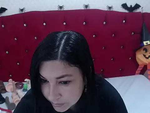 AdaFawxx online show from 25, 10, 2025