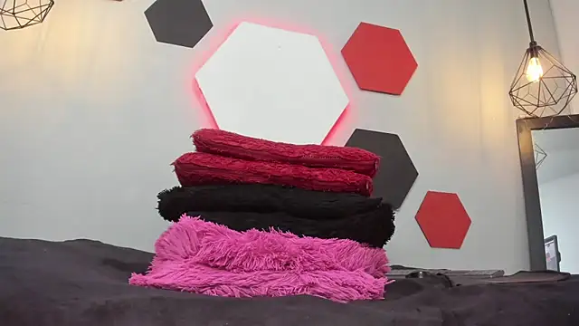 martinaclark online show from 26, 1, 2025