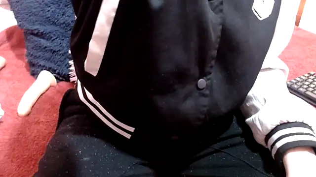 nadescomthxx online show from 6, 11, 2025