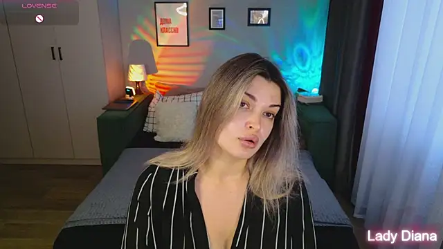 LancasterLady online show from 3, 11, 2025