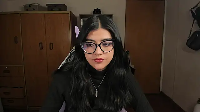 Snapshot of valerie__skyy chatting on 21, 1, 2025 valerie skyy online show from 21, 1, 2025