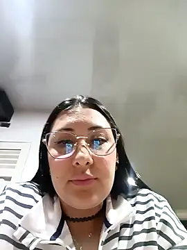 Snapshot of my-kitty chatting on 12, 2, 2025 my-kitty online show from 12, 2, 2025