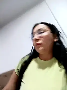 Snapshot of my-kitty chatting on 26, 10, 2025 my-kitty online show from 26, 10, 2025