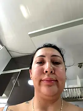 Snapshot of my-kitty chatting on 23, 11, 2025 my-kitty online show from 23, 11, 2025