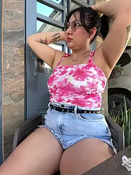 my-kitty online show from 7, 4, 2026