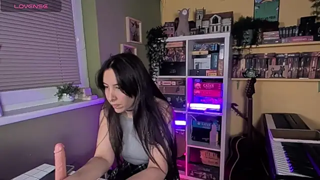 LelianaHazel online show from 3, 2, 2026