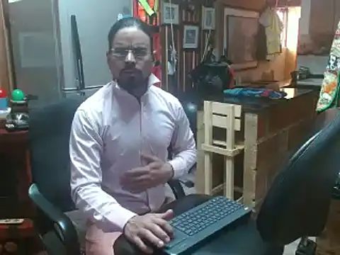 Snapshot of Dr_Pocholate84 chatting on 14, 1, 2025 Dr Pocholate84 online show from 14, 1, 2025