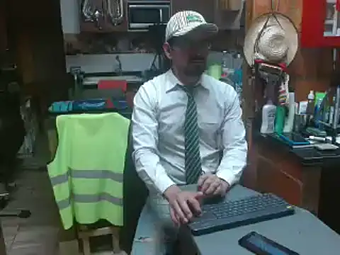 Snapshot of Dr_Pocholate84 chatting on 2, 2, 2025 Dr Pocholate84 online show from 2, 2, 2025