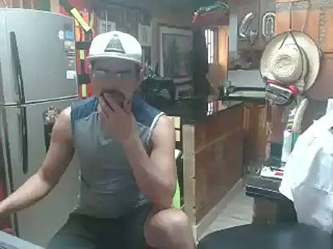 Snapshot of Dr_Pocholate84 chatting on 16, 2, 2025 Dr Pocholate84 online show from 16, 2, 2025