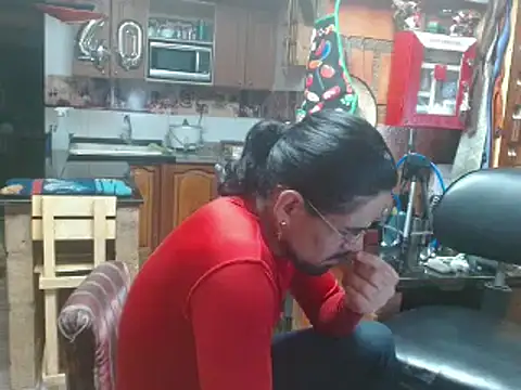 Snapshot of Dr_Pocholate84 chatting on 11, 3, 2025 Dr Pocholate84 online show from 11, 3, 2025