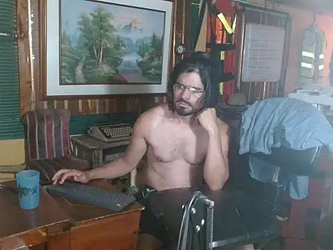 Snapshot of Dr_Pocholate84 chatting on 25, 3, 2026 Dr Pocholate84 online show from 25, 3, 2026