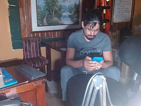 Snapshot of Dr_Pocholate84 chatting on 11, 5, 2026 Dr Pocholate84 online show from 11, 5, 2026
