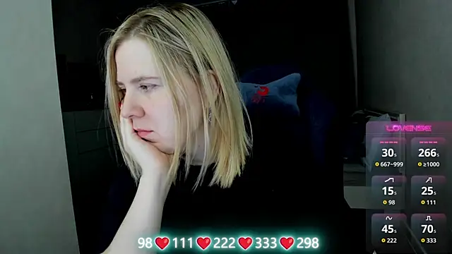 Olivia Munk online show from 8, 4, 2026