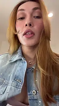 MichelleFerry  online show from 10, 11, 2025