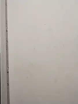 Shuttii 25 online show from 14, 2, 2025