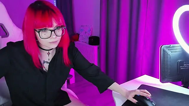 Yumi Youkai online show from 5, 12, 2024