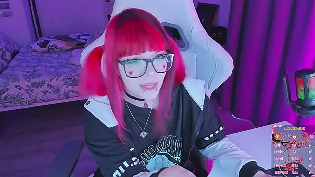 Yumi Youkai online show from 14, 10, 2025