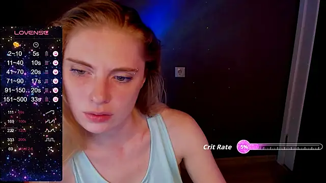 Snapshot of Aqualen chatting on 6, 10, 2025 Aqualen online show from 6, 10, 2025