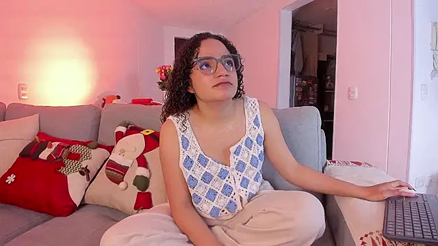 DAHLIA BROWNIE online show from 5, 12, 2024