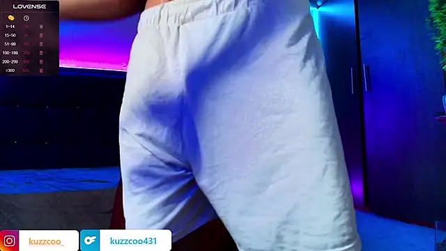 Snapshot of kuzzcoo chatting on 3, 1, 2025 kuzzcoo online show from 3, 1, 2025