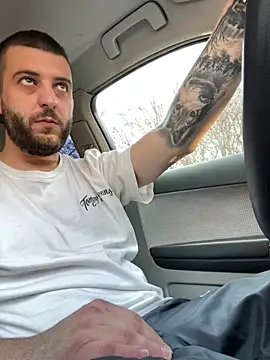 Snapshot of ElChapoGuzman95 chatting on 19, 2, 2025 ElChapoGuzman95 online show from 19, 2, 2025