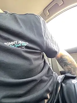 Snapshot of ElChapoGuzman95 chatting on 9, 3, 2025 ElChapoGuzman95 online show from 9, 3, 2025