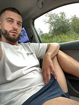 Snapshot of ElChapoGuzman95 chatting on 25, 9, 2025 ElChapoGuzman95 online show from 25, 9, 2025