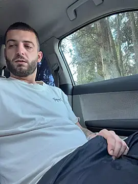 Snapshot of ElChapoGuzman95 chatting on 6, 11, 2025 ElChapoGuzman95 online show from 6, 11, 2025