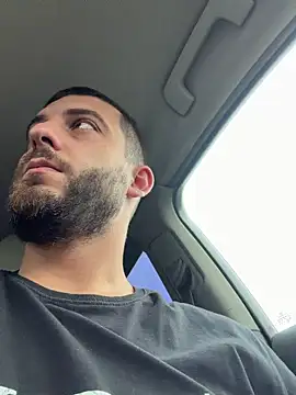 Snapshot of ElChapoGuzman95 chatting on 10, 11, 2025 ElChapoGuzman95 online show from 10, 11, 2025