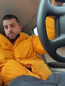 Snapshot of ElChapoGuzman95 chatting on 21, 11, 2025 ElChapoGuzman95 online show from 21, 11, 2025