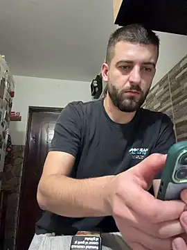 Snapshot of ElChapoGuzman95 chatting on 5, 12, 2025 ElChapoGuzman95 online show from 5, 12, 2025