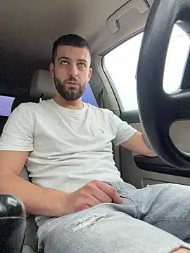 Snapshot of ElChapoGuzman95 chatting on 23, 12, 2025 ElChapoGuzman95 online show from 23, 12, 2025