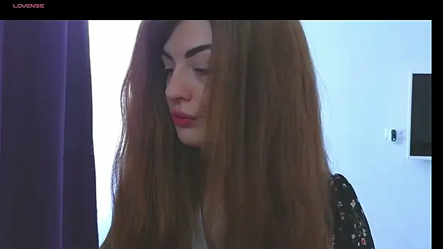  comefeelme  online show from 17, 3, 2025