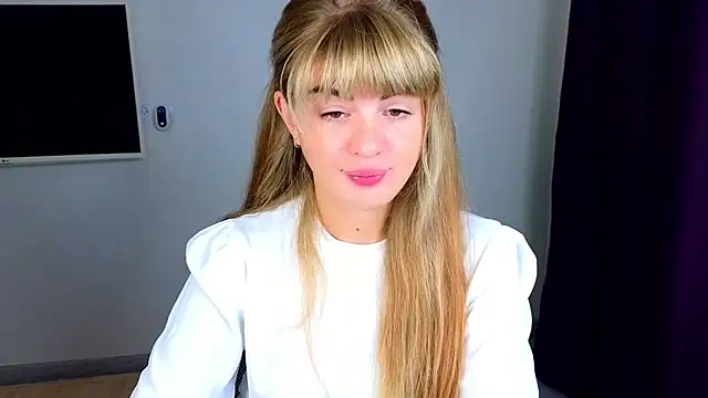  comefeelme  online show from 14, 10, 2025