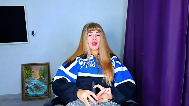  comefeelme  online show from 27, 10, 2025