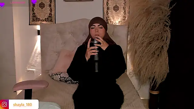 shayla 18 online show from 23, 7, 2026