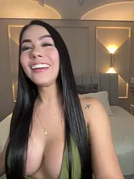 Snapshot of Miss_blue69 chatting on 15, 1, 2025 Miss blue69 online show from 15, 1, 2025