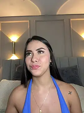 Snapshot of Miss_blue69 chatting on 26, 2, 2025 Miss blue69 online show from 26, 2, 2025