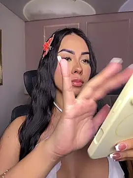 Snapshot of Miss_blue69 chatting on 16, 7, 2026 Miss blue69 online show from 16, 7, 2026